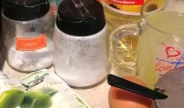 Рецепт: Пресное тесто для пиццы — на сыворотке и сама пицца