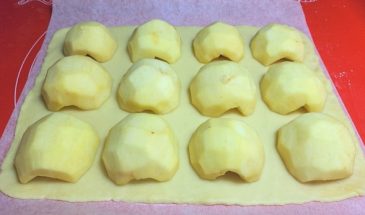 Яблоки в тесте: пожалуй, лучший пирог, который я пробовала. Смотрится аппетитно, готовится быстро