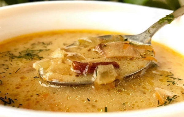 К вареникам или другим блюдам: как приготовить закарпатский грибной соус