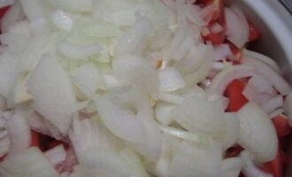 Салат из помидоров и перца на зиму