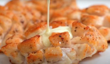 Нежное и сочное куриное филе с сырным соусом. Оригинальный рецепт