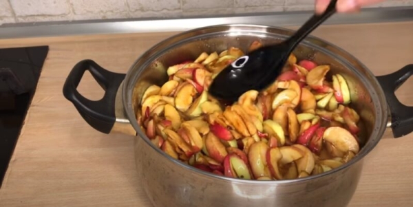 Варенье из яблок больше не варю. «Янтарные дольки» — очень вкусный десерт для чаепития и выпечки