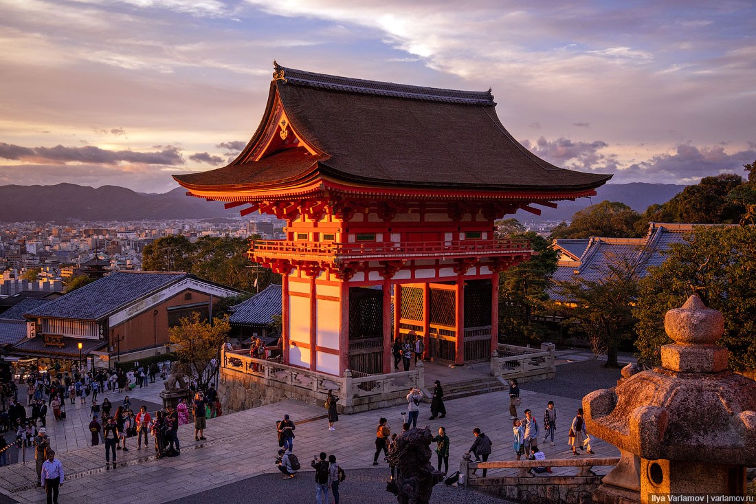 Киото через объектив: древние храмы и волшебные сады