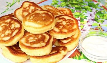 Идеальные оладьи на кефире. Получаются у всех: завтрак на скорую руку