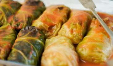 Как приготовить нежные голубцы из молодой капусты: пошаговый рецепт вкусного блюда