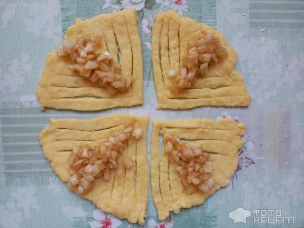 Рецепт: Печенье "Плетенки" с яблоками - очень ароматные и рассыпчатые