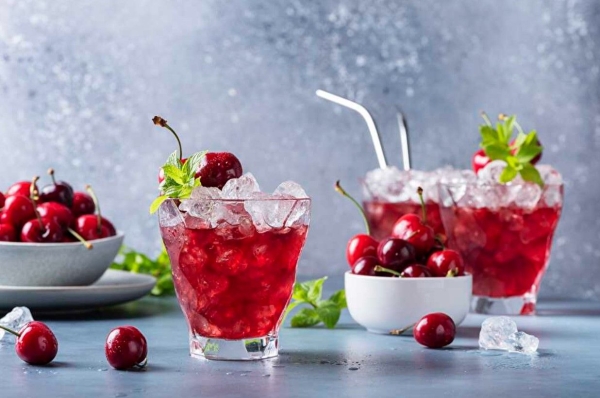 Сладкая и пьянка: простой рецепт вишневой наливки к празднику
