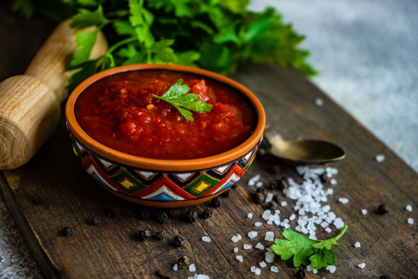 Настоящий грузинский соус из украинских продуктов: рецепт сацебели