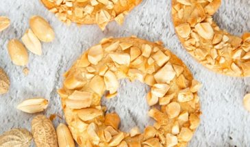 Песочные кольца с маком, кокосом и орешками – домашняя выпечка выходного дня