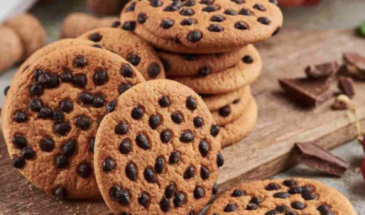 Если бананы перезрели: простой рецепт печенья с шоколадной стружкой