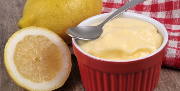 Лимонный пудинг: рецепт нежнейшего десерта к чаю