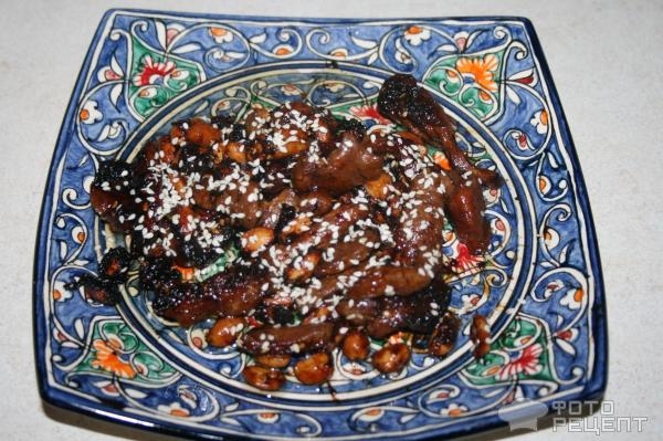 Рецепт: Курица по-азиатски — с арахисом и кунжутом