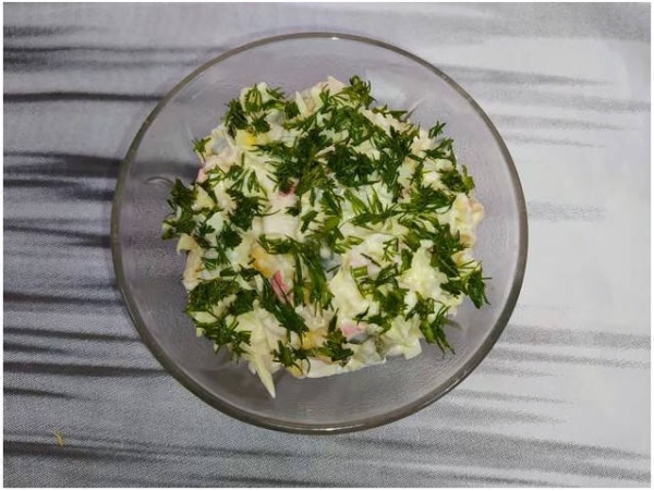 Крабовый салат с рисом