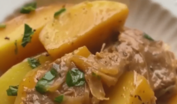 Картофель с мясом: рецепт сытного блюда на обед