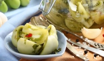 Консервированные зеленые помидоры с чесноком: как приготовить на зиму