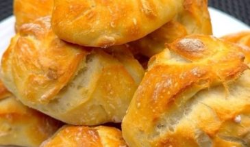 Хрустящие булочки быстро и без хлопот: рецепт идеальной выпечки к завтраку