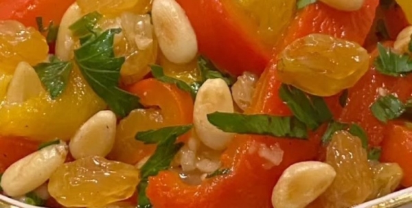 Маринованные перцы с интересными ингредиентами: простой рецепт нереально вкусной закуски
