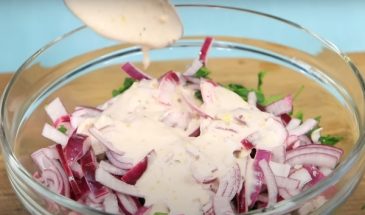 Как приготовить вкусный современный салат за 5 минут. Весь секрет в правильной заправке: делюсь рецептом