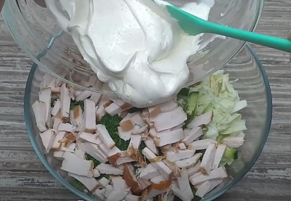 Нежный салат из капусты «Худеюшка». Ем на ужин каждый день и не поправляюсь