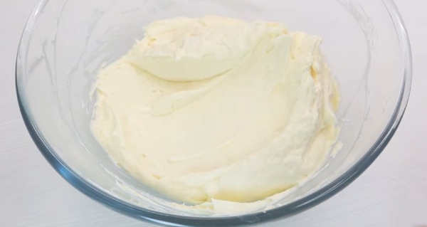 Маковый торт с гранатовой начинкой