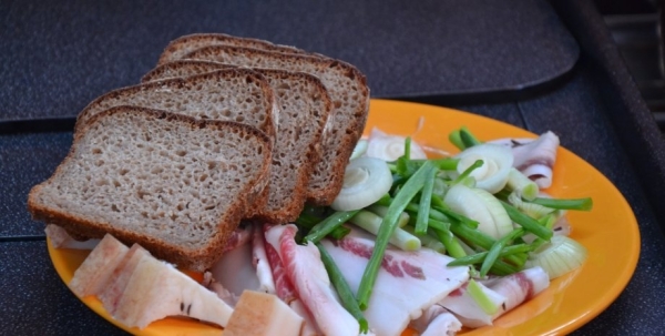 Сало для бутербродов: рецепт вкусной закуски
