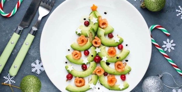 Вкусная новогодняя елка 2024: праздничная подача блюд