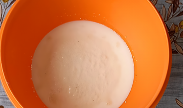 Рецепт: Отрывной пирог с яблоками к чаю — вкусная выпечка