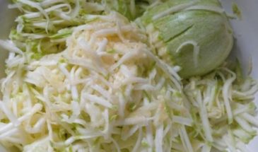 Рецепт: Кабачковая запеканка — С помидорами под сырной корочкой