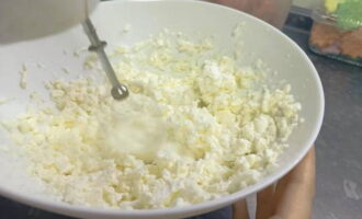 Крем из творожного сыра для торта