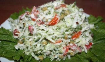 Быстрый и сочный салат: как приготовить вкусный гарнир к мясу