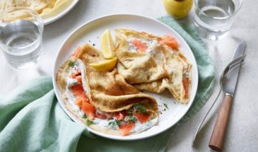 Отличный выбор для будней и праздника: нежные блины с лососем: нежные блины с лососем