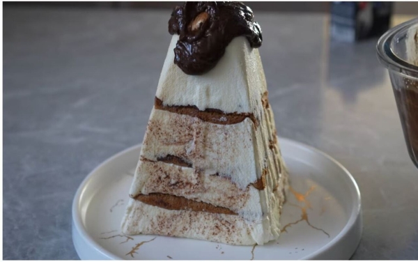 Вашу пасху узнают из тысячи: блогер показала простой рецепт творожной выпечки «Тирамису»