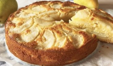 Грушевый пирог на сметане