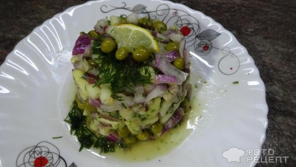 Рецепт: Салат быстрый с селедкой — Быстрый , простой и вкусный салат.