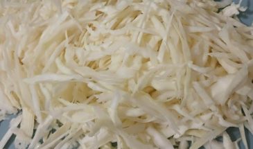 Рецепт: Борщ с фрикадельками — На бульоне из индейки, детский борщ для самых маленьких.