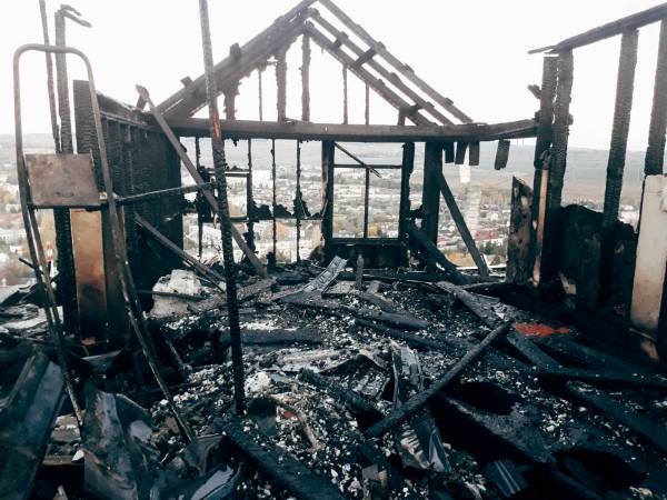В Балаклаве сгорел частный жилой дом