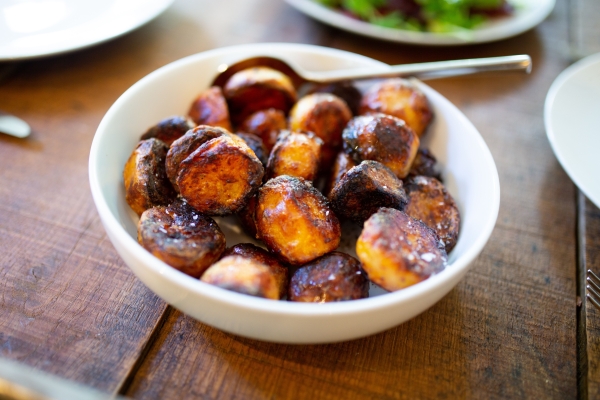 Вкусно и недорого: сочные идеи приготовления картофеля на гриле – возьмите с собой на пикник