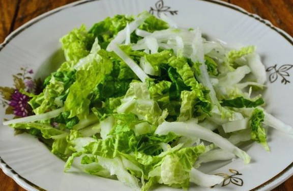 Крабовый салат классический