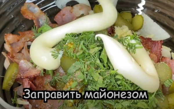 Салат «Магнолия» на праздничный стол. Гости только его и едят: вкусный и пикантный салат