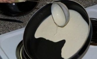 Тонкие блины на молоке с дырочками