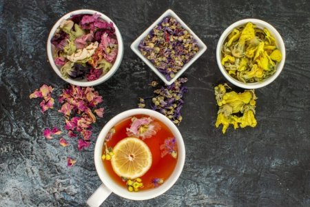 Врач перечислила пять самых полезных для здоровья травяных чаев