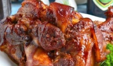 Свиная рулька, запеченная в духовке
