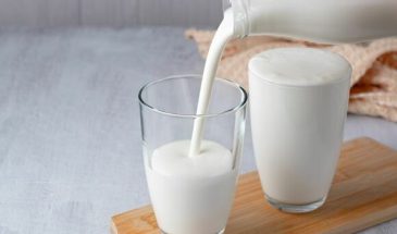 В Роскачестве назвали худший кефир: в большинстве есть кишечная палочка и растительные жиры