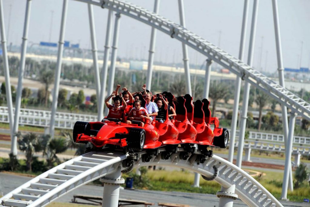 Тематический парк Ferrari World: это надо увидеть своими глазами