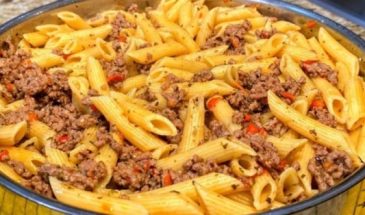 Макароны с мясной подливой