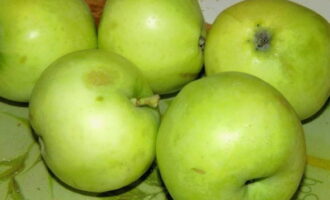 Маринованные яблоки на зиму