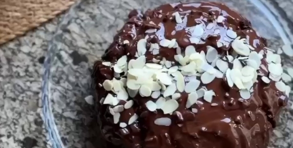 Постный десерт с шоколадом: рецепт актуальной сладкой выпечки