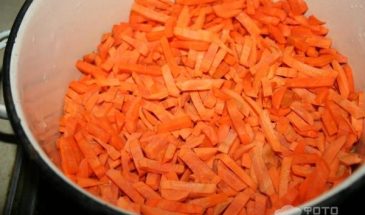 Рецепт: «Дунайский» салат — Заготовка на зиму