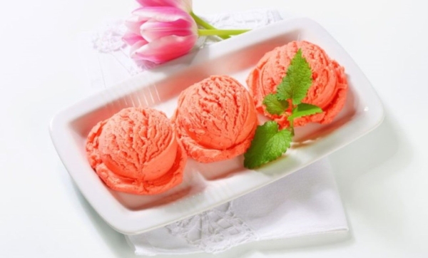 Сорбет из клубники и персика – рецепт для тех, кому нельзя мороженое