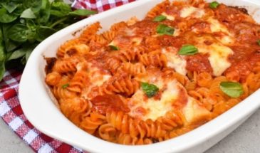 Простая и вкусная: как приготовить запеканку из макарон